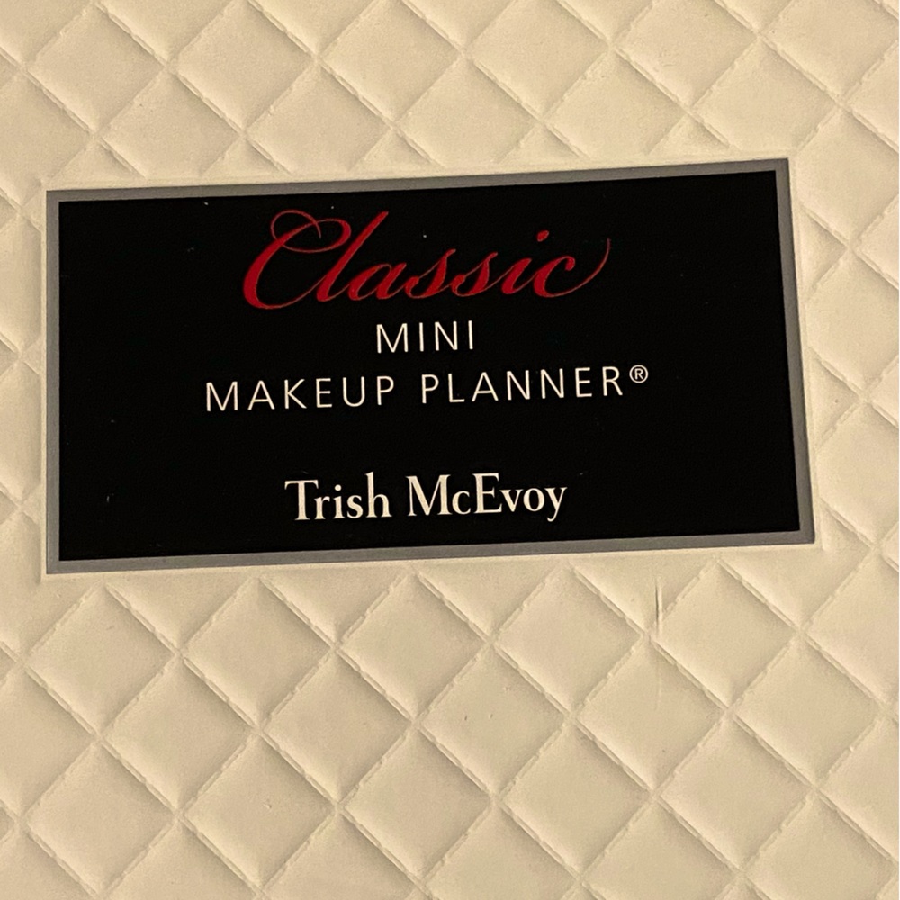 Trish McEvoy classic Mini Makeup Planner Black